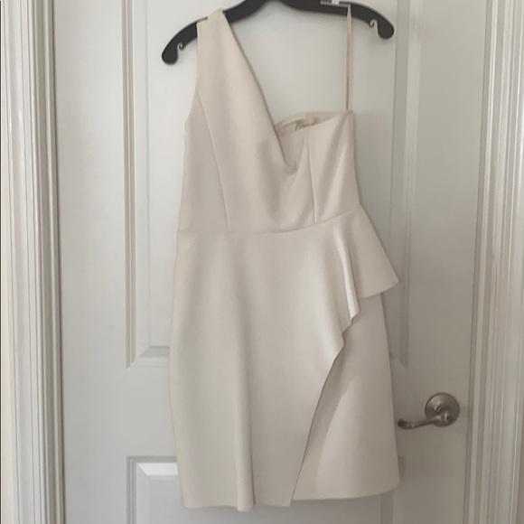 Halston Asymmetric Flounce Dress - Picture 4 of 9